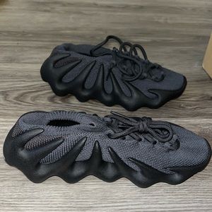 YEEZY 450 UTILITY BLACK CLOUD SNEAKER MEN’S SIZE US 7